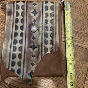 Women’s Western purse with Buffalo Nickel accent on front of purse